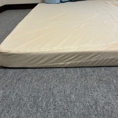 ダブルサイズ　マットレス　使用数回　柔らかめの画像