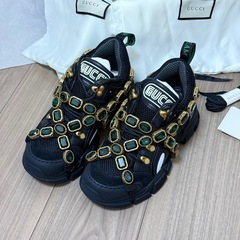 グッチ GUCCI フラッシュトレック スニーカー クリスタル ビジュー黒 厚底の画像