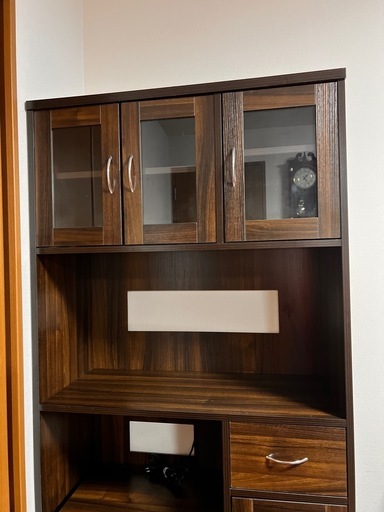 キッチン
キャビネット