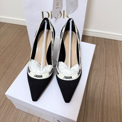 クリスチャンディオール CHRISTIAN DIOR パンプスの画像