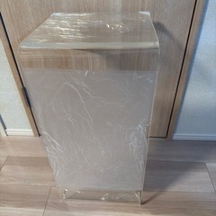 新品 未使用 サイドテーブル アクリルの画像