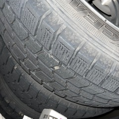 スタッドレスタイヤの画像