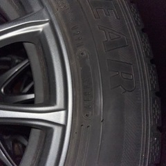 スタッドレスタイヤの画像