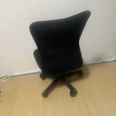 デスクチェア　ブラックの画像