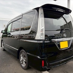 希少☆パノラミックルーフ☆ガソリン代 節約☆S-HYBRID入りました☆特別仕様車‼️25年式☆月々1.2万円〜分割払い可❗️車検2年付き！大人気☆ニッサン セレナ☆フリップダウンモニター付き☆HDDナビ☆走行中DVD見れます☆ETC☆ドラレコ付きのフル装備☆両側電動スライドドア☆ウィンカーミラー☆社外アルミ☆フル装備☆車内広々三列シート‼️の画像