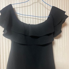 オフショルワンピースの画像