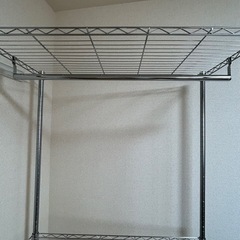 ハンガーラックの画像