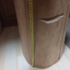 切り株椅子　傷ありの画像