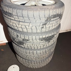 16インチスタッドレス付アルミホイール4本セットの画像