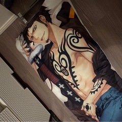 ONE PIECE ロー 抱き枕 160㎝の画像