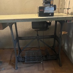 工業用ミシン　ペガサス社のDC-MS530の画像