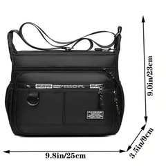 🉐黒色の大容量クロスボディバッグ❣️の画像