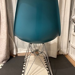 イームズチェア　ダイニングチェア　ブルーの画像