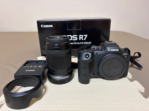 Canon EOS R7 RF-S18-150 IS STM レンズキット ブラック　ショット数3400 美品