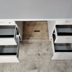 ナイキ　両袖机　W1400『中古良品』複数入荷！の画像