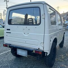 ジムニー JA11 / 平成5年 / 全塗装済み（ハーベストムーンベージュ）/ 車検R8年4月 / 改造車 / 調子良好 / 雨漏りありの画像
