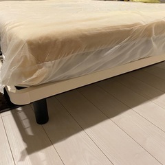 【美品】　ニトリ　ダブルベッド　フレーム付きの画像