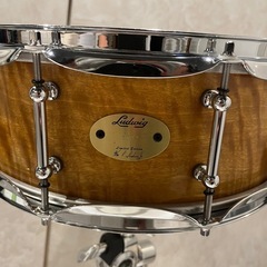 【超美品】スネアドラムLudwig ラディック　スタンドセット　の画像