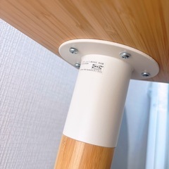 IKEA テーブル デスク 横幅140cmの画像