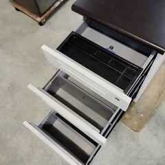 井上金庫　木目調天板　３段脇机『中古美品』複数入荷！の画像