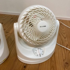 綺麗な小型扇風機⭐️3台セット
の画像