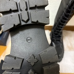 レースアップロング
ブーツの画像