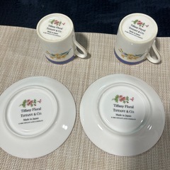 ティファニーティーカップセットの画像