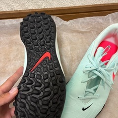 フットサルシューズ23.5の画像