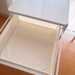 IKEA 引き出し 衣装ケース ヨナクセルの画像