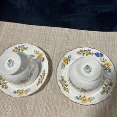 エインズレイ　ティーカップセット
の画像