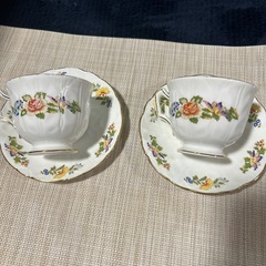 エインズレイ　ティーカップセット
の画像