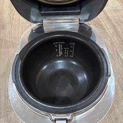 週末お取引できる方炊飯器の画像