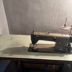 BROTHER職業用ミシンDB2-B755の画像