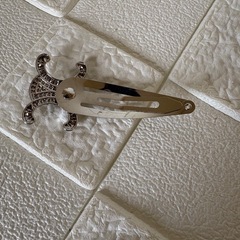 トリオンフ キラキラヘアピンの画像