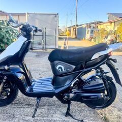 非常に良いエンジン。アディバ（N125cc）。非常に速いバイク。走行距離は36587キロ。の画像