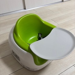  Bumbo バンボ マルチシート ベビーチェア 椅子 チェア 赤ちゃん ベルト テーブル トレイ の画像