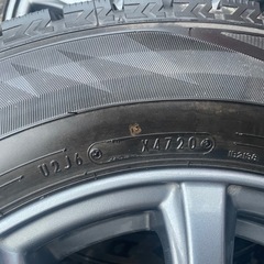 スタッドレスタイヤの画像