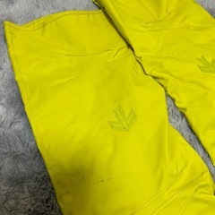 Descente イエロー　パンツ　メンズ　XLの画像