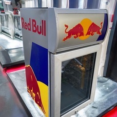 Red Bull 冷蔵庫の画像