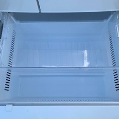 EJ5682番 Panasonic ノンフロン冷凍冷蔵庫 NR-F475TM-Wの画像