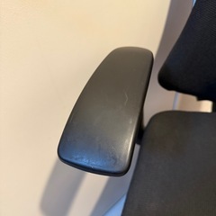 イトーキ　エフチェアの画像