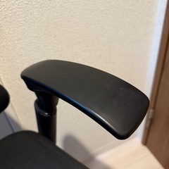 イトーキ　エフチェアの画像