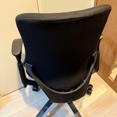 イトーキ　エフチェアの画像