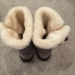 HAWKINSスノーブーツ22.5-23センチの画像