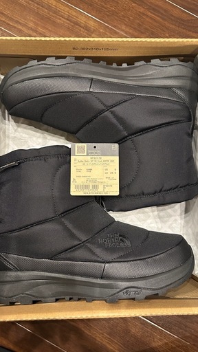⭐︎ほぼ新品⭐︎THE NORTH FACE スノーブーツ ブラック26センチ　本日
限定13000円