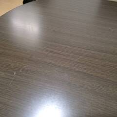 ローテーブル譲ります（１人暮らし用、ベッドサイドテーブルとしても使用可）の画像