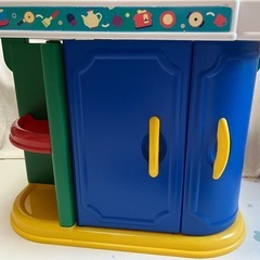 カラフルおままごとキッチンの画像