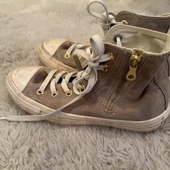 CONVERSEコンバースゴールドジッパーの画像