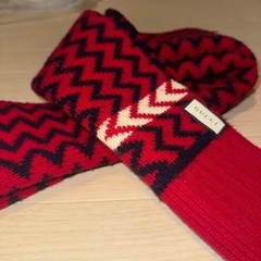 GUCCI マフラーの画像