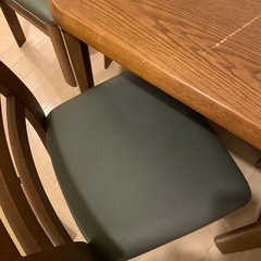 日進木工　伸縮テーブルと椅子4脚セットの画像